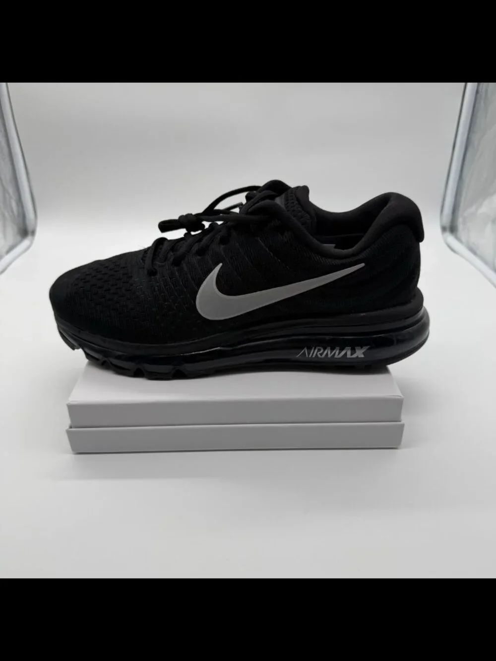 NIKE Air Max 2017 Sneaker Women's Size 9 Black
